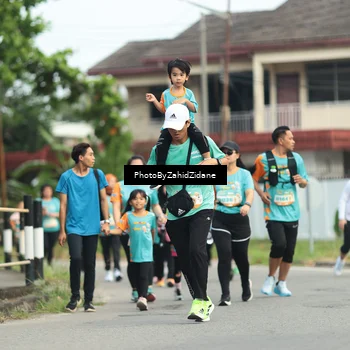 Runner Photo 8274984