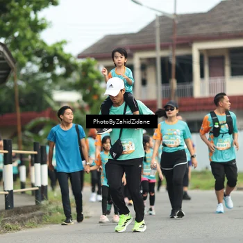 Runner Photo 8275007