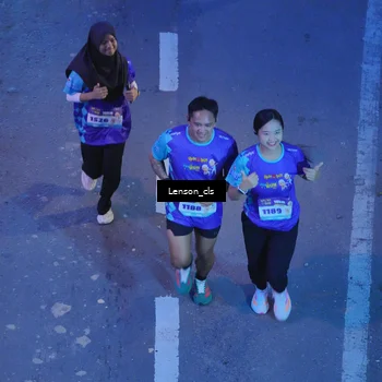 Runner Photo 8275041
