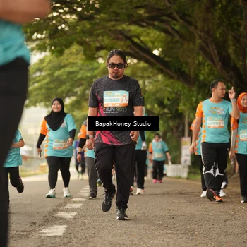 Runner Photo 8275126