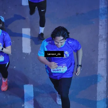 Runner Photo 8275132