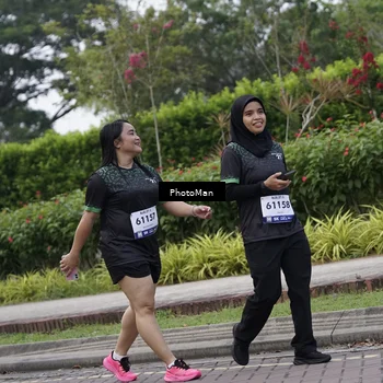 Runner Photo 8275302