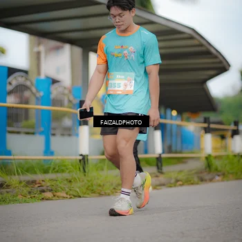 Runner Photo 8275356