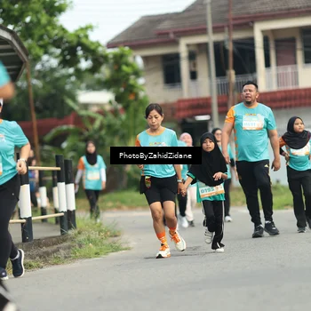 Runner Photo 8275372