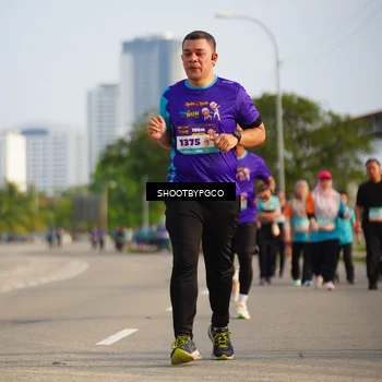 Runner Photo 8275641