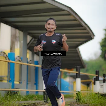 Runner Photo 8275710
