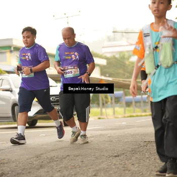 Runner Photo 8275742