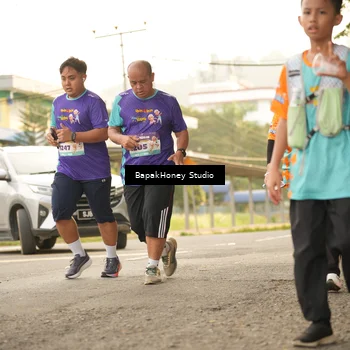 Runner Photo 8275744