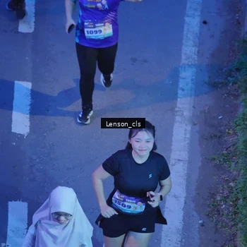 Runner Photo 8275800