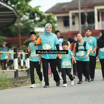 Runner Photo 8275811