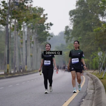 Runner Photo 8275839