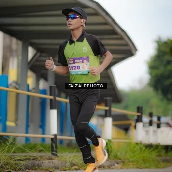 Runner Photo 8275864
