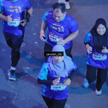 Runner Photo 8275886