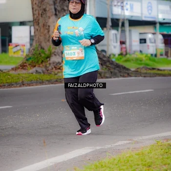 Runner Photo 8275903