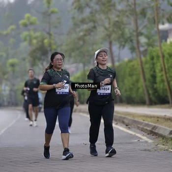 Runner Photo 8275909