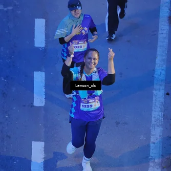 Runner Photo 8276001