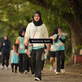 Runner Photo 8276037