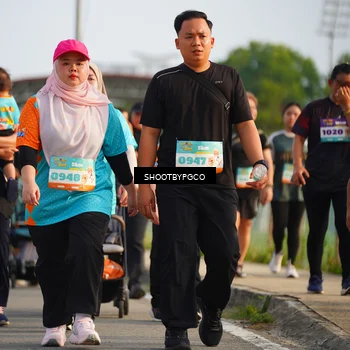 Runner Photo 8276045