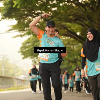 Runner Photo 8276063