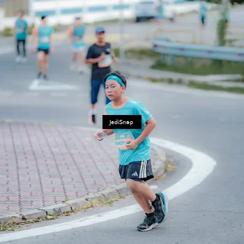 Runner Photo 8276139