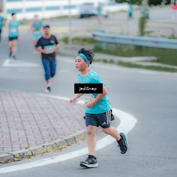 Runner Photo 8276148