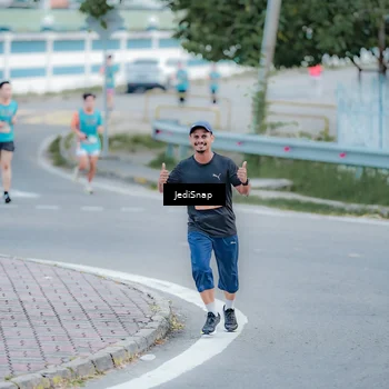 Runner Photo 8276197
