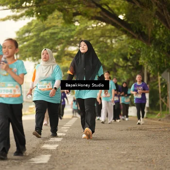 Runner Photo 8276202