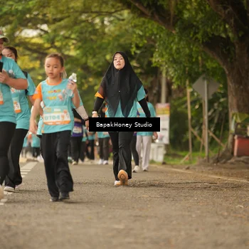Runner Photo 8276219