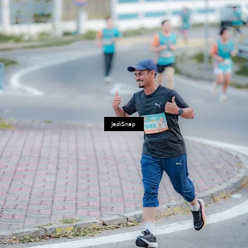 Runner Photo 8276227
