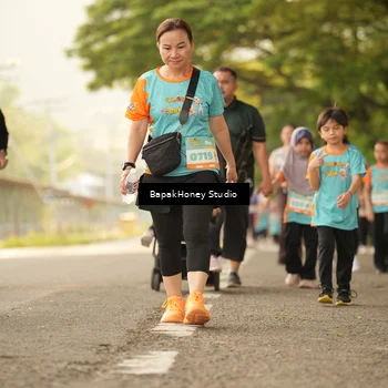 Runner Photo 8276253