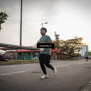 Runner Photo 8276255