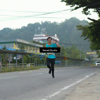Runner Photo 8276301