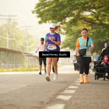 Runner Photo 8276305