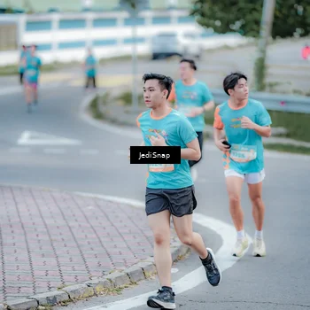 Runner Photo 8276344