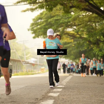 Runner Photo 8276346