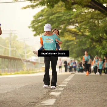 Runner Photo 8276352