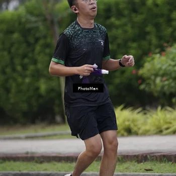 Runner Photo 8276371
