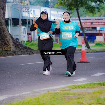 Runner Photo 8276380