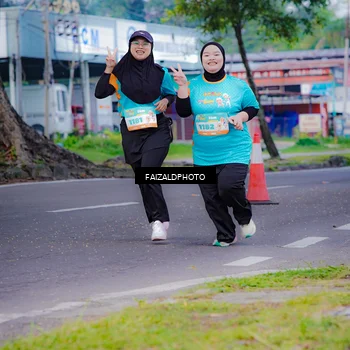 Runner Photo 8276409