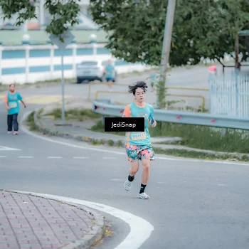 Runner Photo 8276480