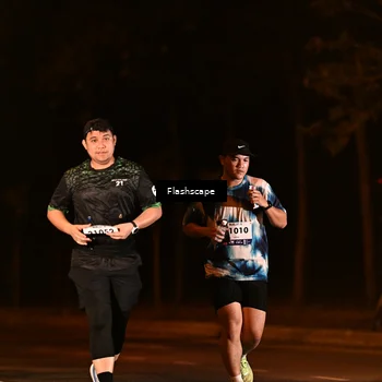 Runner Photo 8276523