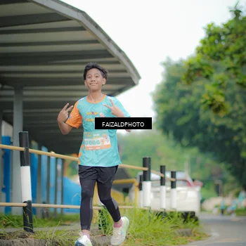 Runner Photo 8276535