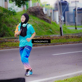 Runner Photo 8276564
