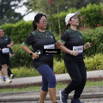 Runner Photo 8276618