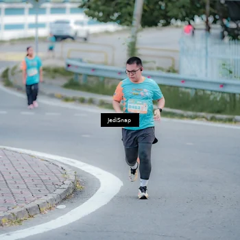 Runner Photo 8276621