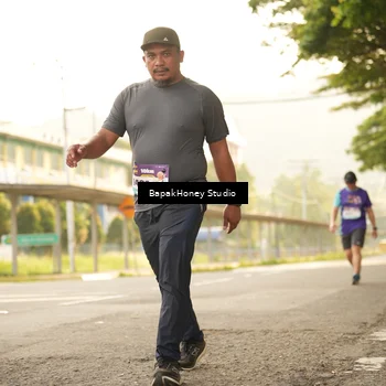 Runner Photo 8276640