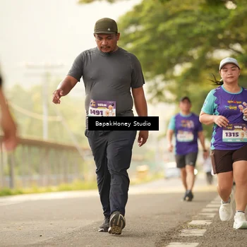 Runner Photo 8276657