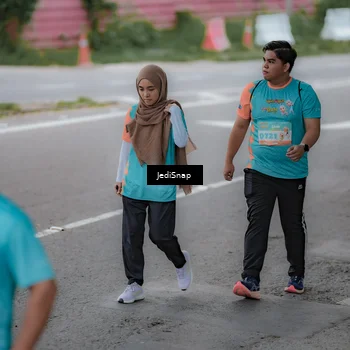 Runner Photo 8276665