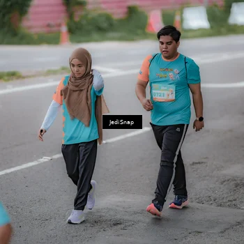 Runner Photo 8276673