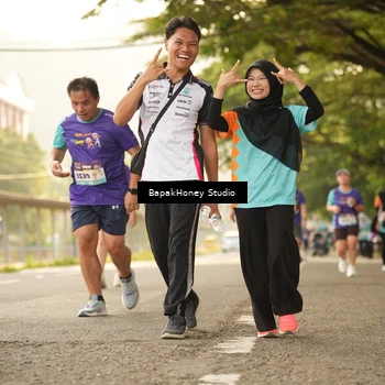 Runner Photo 8276700